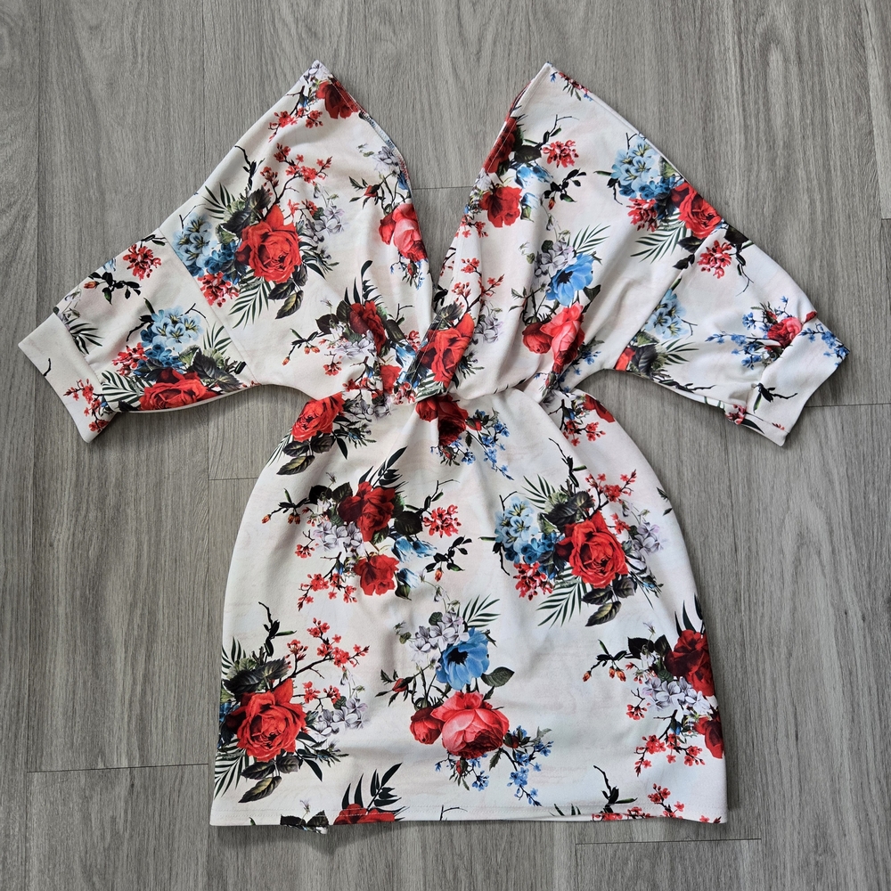 Boohoo Red and Green Floral Dress